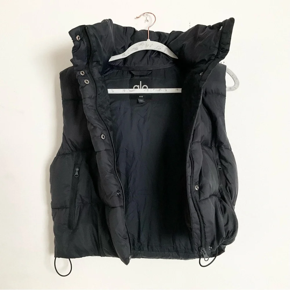 Alo Yoga Gold Rush Puffer Vest Black XXS - Picture 6 of 12